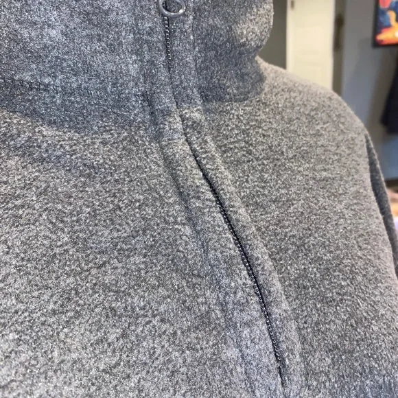 LIGHT GRAY 1/4 ZIP OLD NAVY - Picture 5 of 5